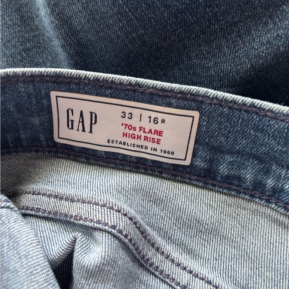 GAP Women's High Rise 70s Flare Patch Pockets Size 16 33 Excellent Condition - Picture 6 of 6
